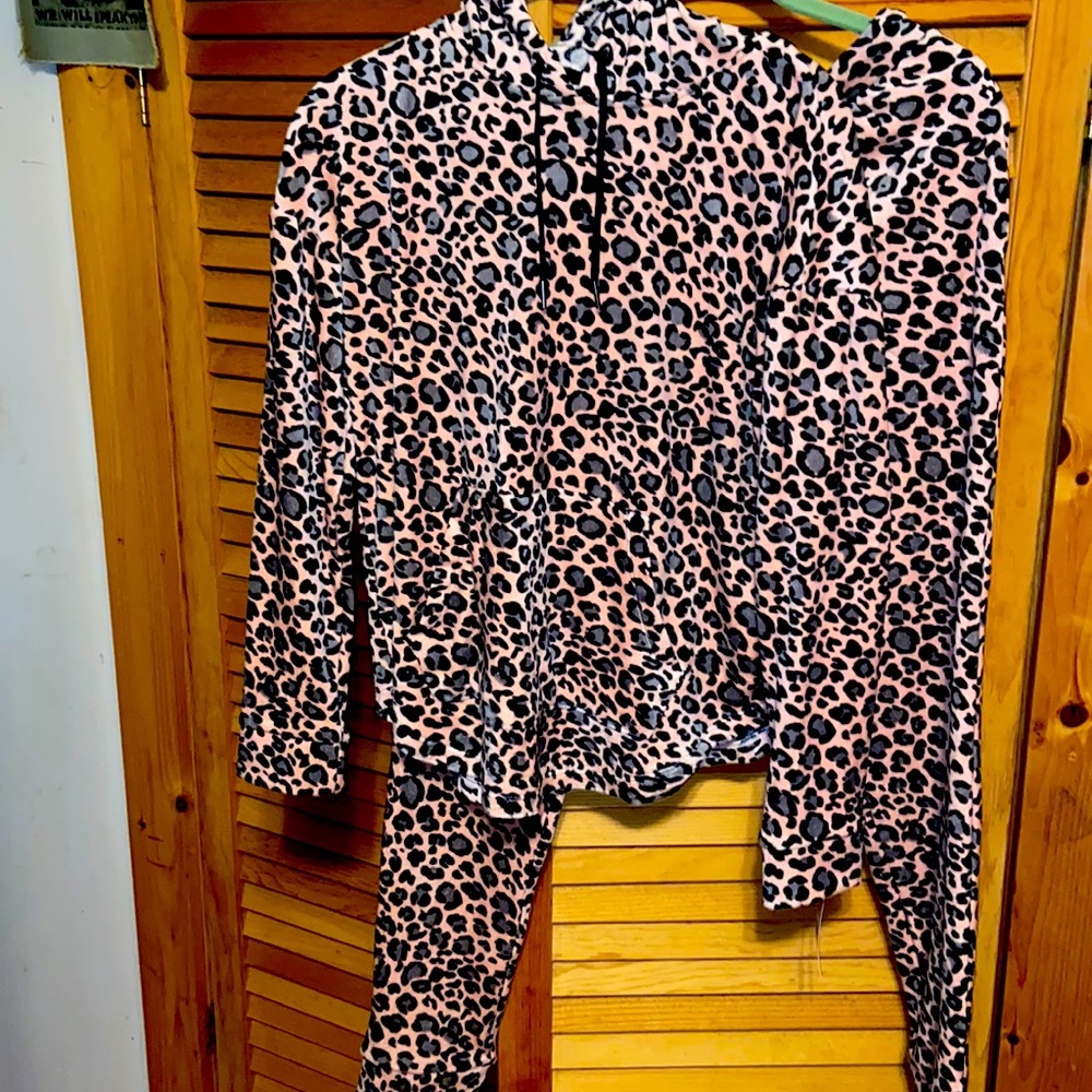 ROOM SERVICE VELOUR LOUNGE SET XS